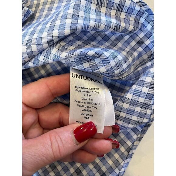 UNTUCKit Men’s Winkle Free Plaid Button Down Shirt Blue White Black - Picture 7 of 8